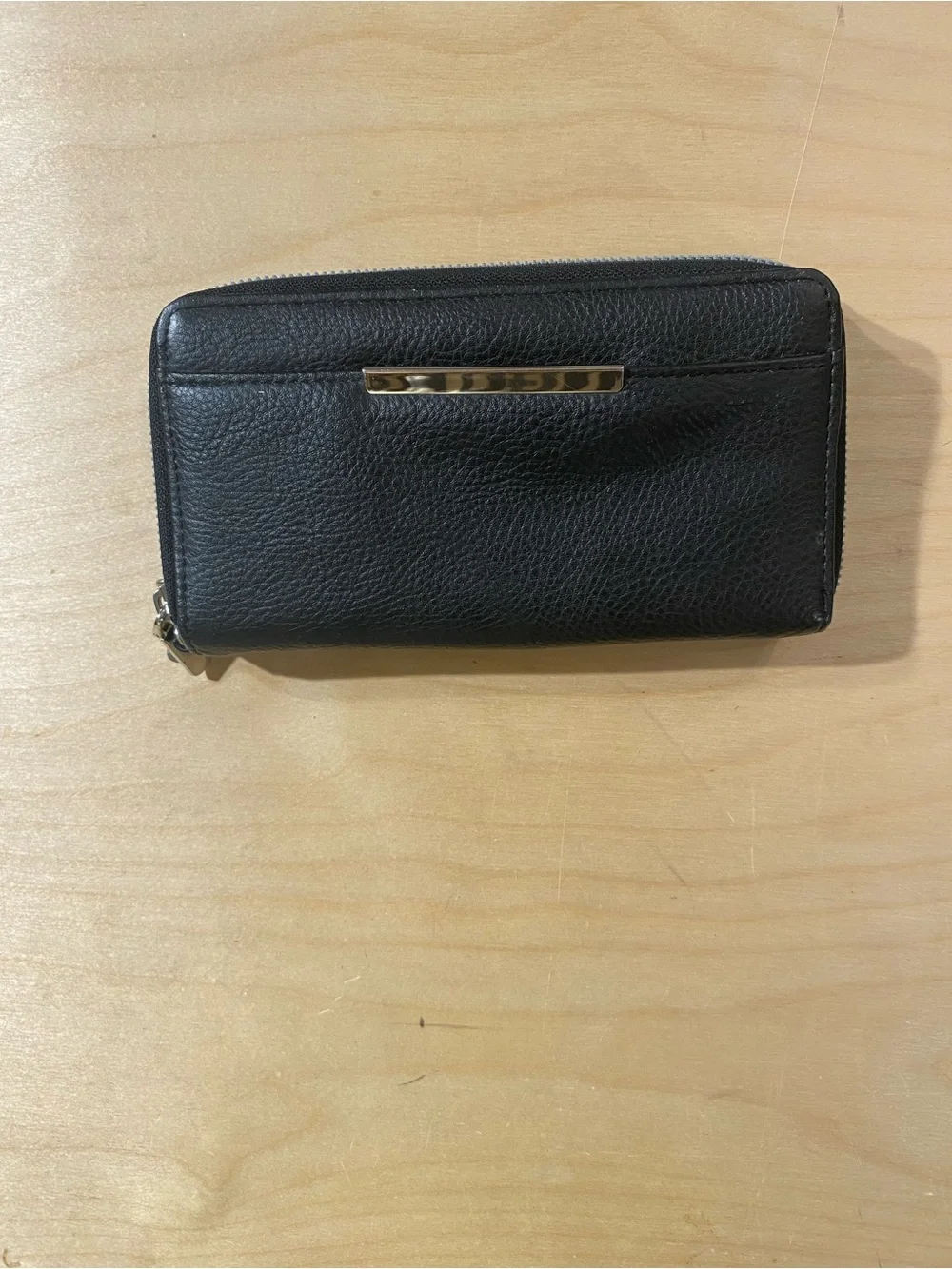 Black Zip-Around Leather Wallet with Gold Accent (SH)